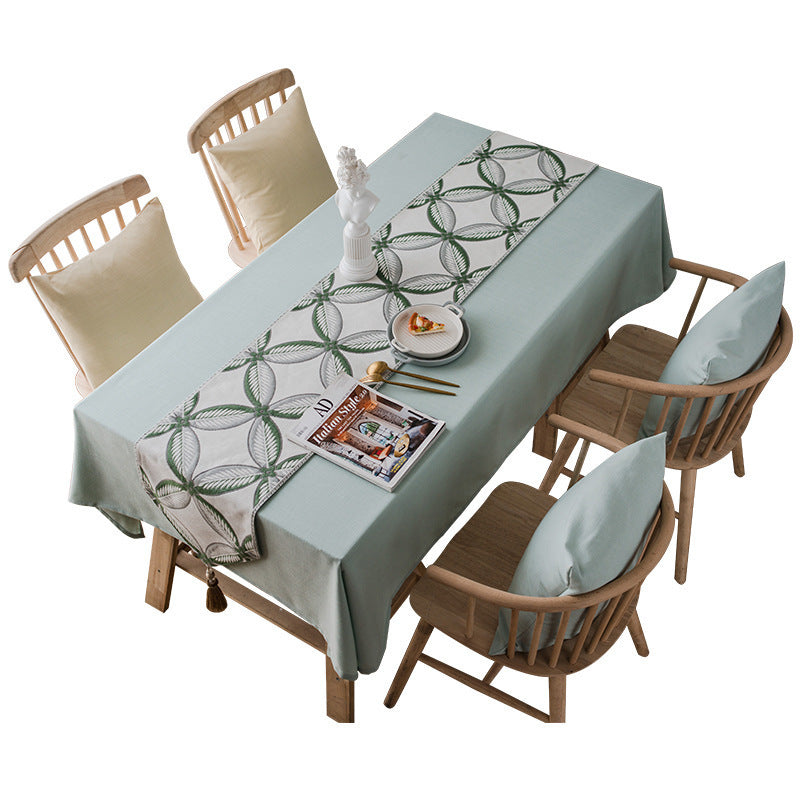 Leaf Table Runner
